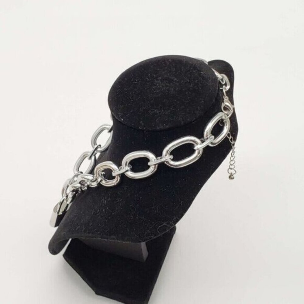 Authentic Louis Vuitton Lock & Key with Unbranded Silver Plated Chain Necklace - Picture 2 of 5